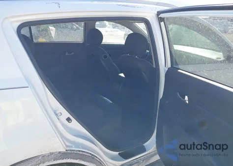 2015 Kia Sportage Lx z USA, uszkodzony, nr VIN KNDPBCAC2F7756626